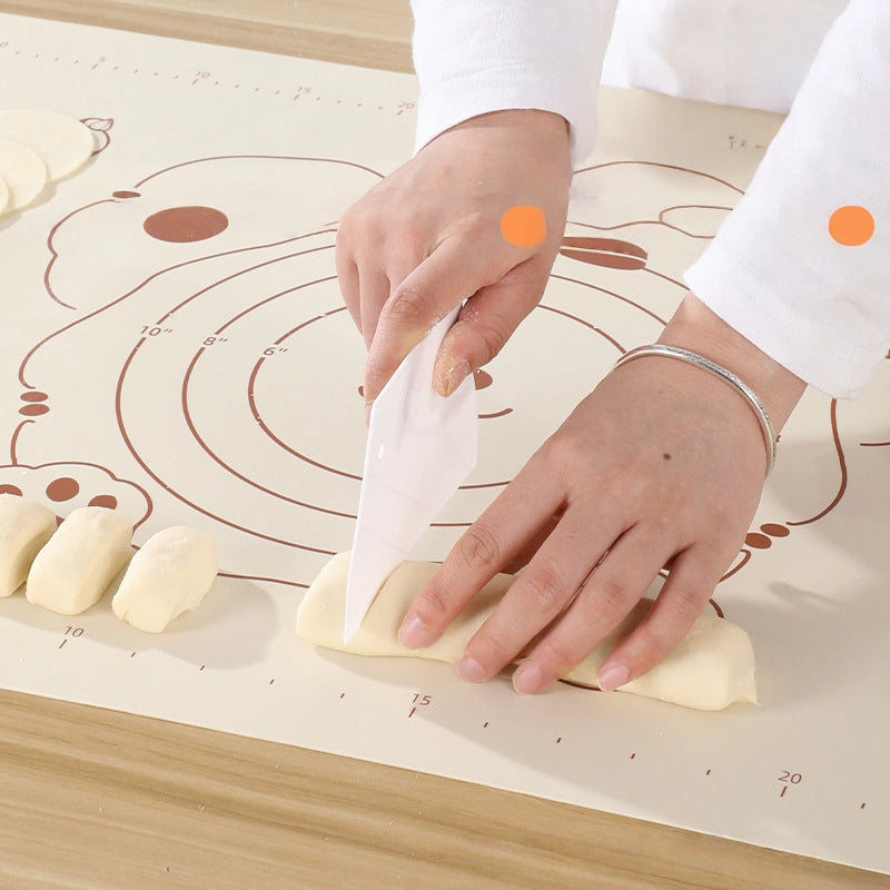 Cute Bear Silicone Dough Kneading & Rolling Pad – Non-Slip, Food-Grade Baking Mat