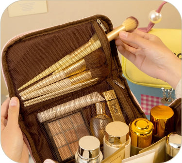 Cute Dopamine Travel Cosmetic Bag – Large Capacity Portable Toiletry Organizer with New Partition, Handheld Makeup & Storage Pouch for Women